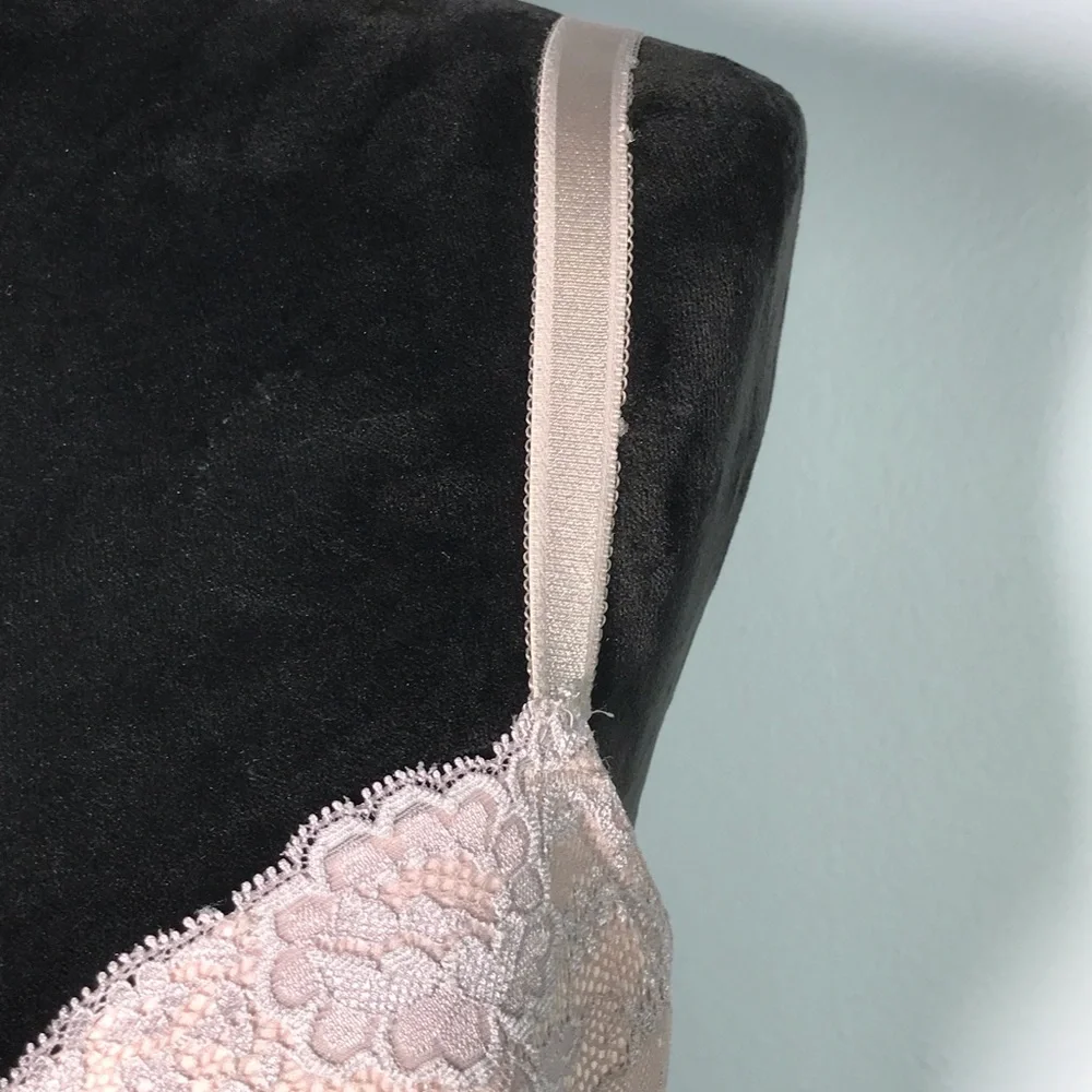 Victoria’s Secret Angels Lace Underwire Bra 34DD Mauve Floral Lace Lined Cups